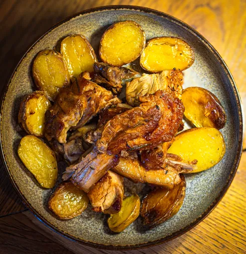 Porcelet rôti aux herbes, Ajaccio, Ô Vent d'Ange